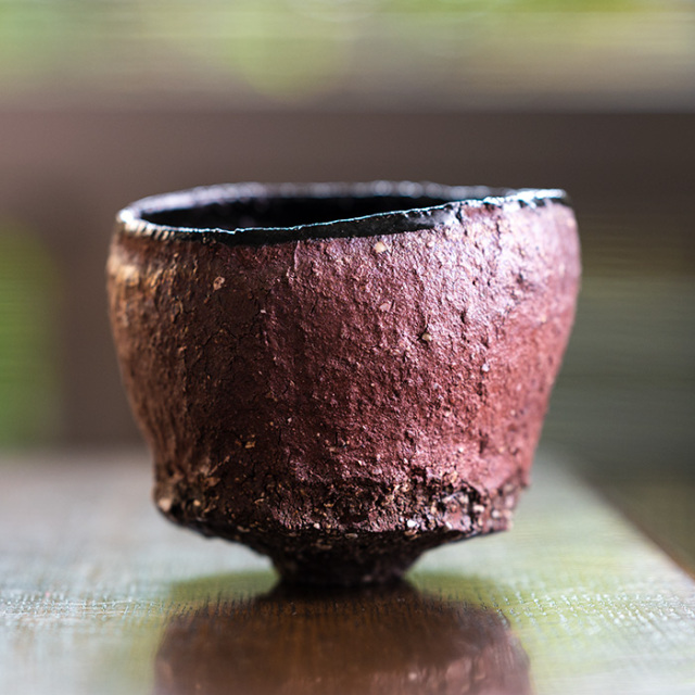 赤/黒茶碗 (TY-257) 作家「横山拓也」