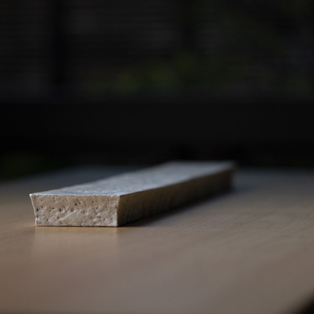 粉引長角台皿 (TY-271) 作家「横山拓也」
