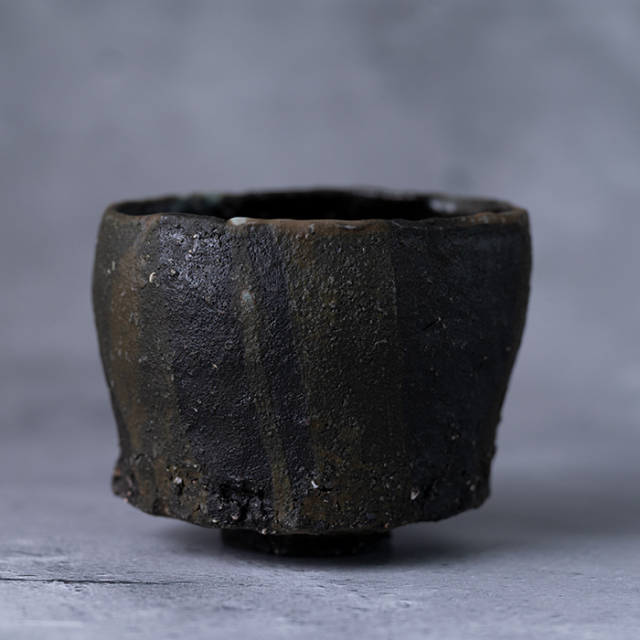 陶芸家　横山拓也