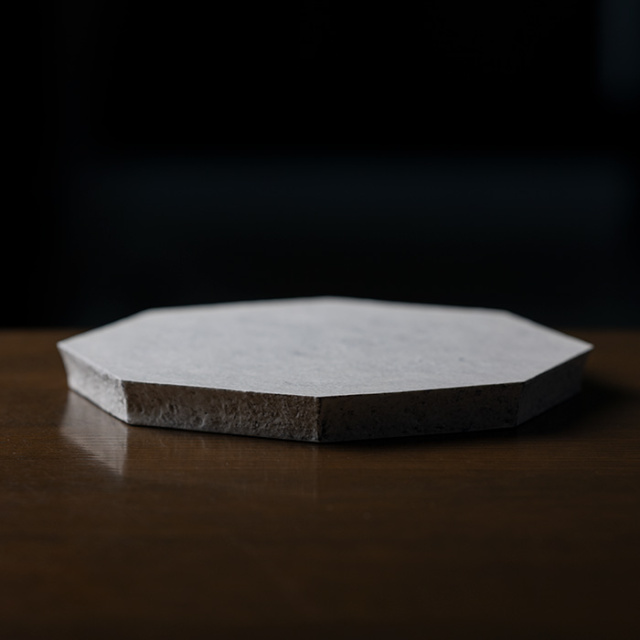 102-8/不二見焼/向付9客 古九谷白磁八角向付 |