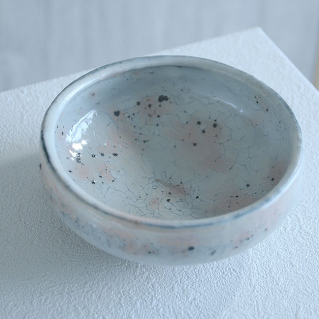 和食器 ラオス粉引塩釉托鉢 作家「荒木義隆」