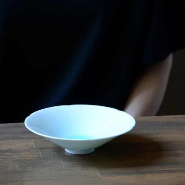 青白磁鉢4.5寸（YN-014） 作家「永草陽平」