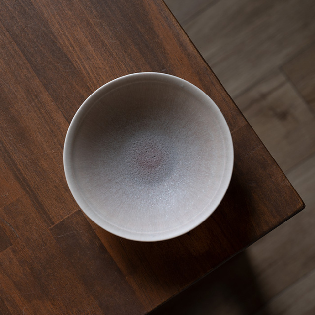 煌彩磁平鉢・灰（YN-057） 作家「永草陽平」