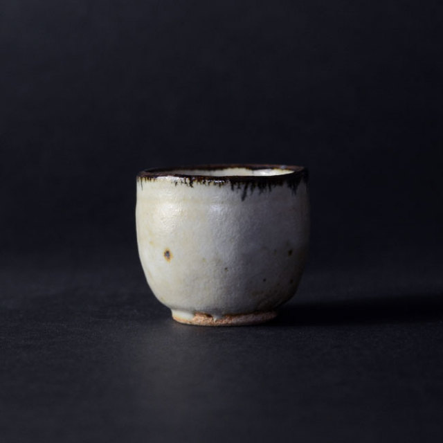 皮鯨ぐい呑（共箱付A）　作家「瀬津義雄」
