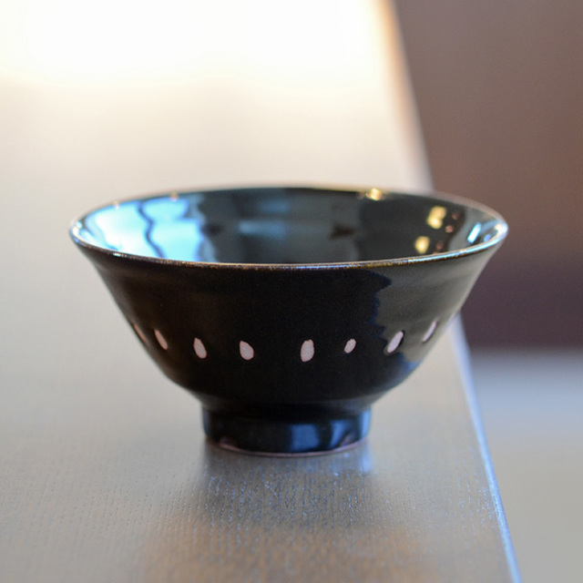和食器 天目釉ご飯茶碗 作家「多屋嘉郎」