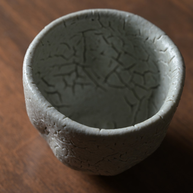 かいらぎぐい呑（YT-064） 作家「多屋嘉郎」