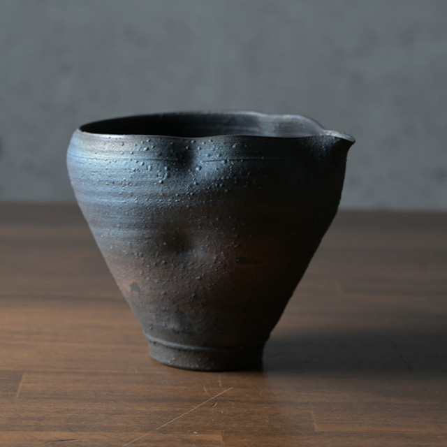 焼締片口注器