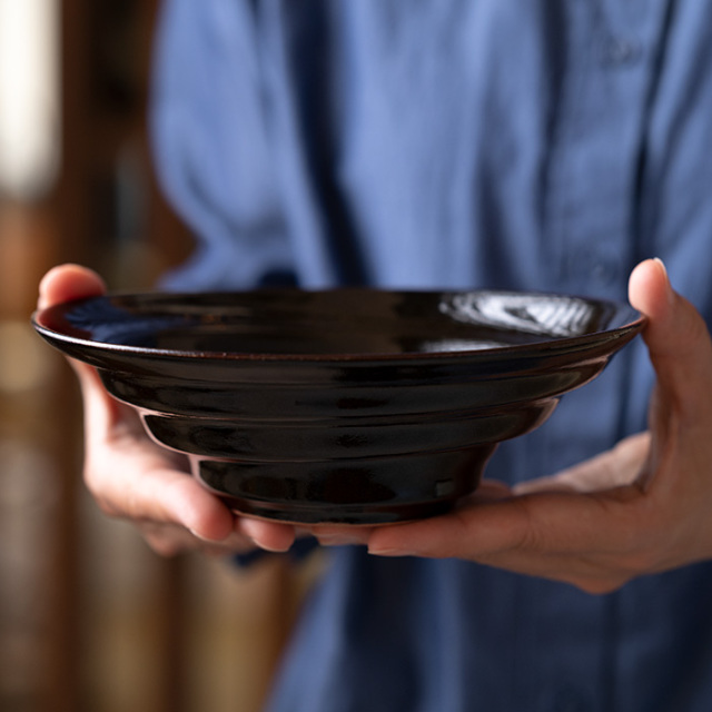 和食器 天目釉渦巻鉢（YT-078） 作家「多屋嘉郎」