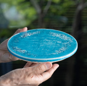 和食器　トルコブルー六寸丸台皿　作家「荒木漢一」