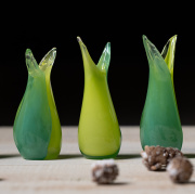 ガラス作家の花器