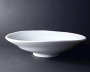 青白磁皿（共箱付）　作家「鯉江良二」