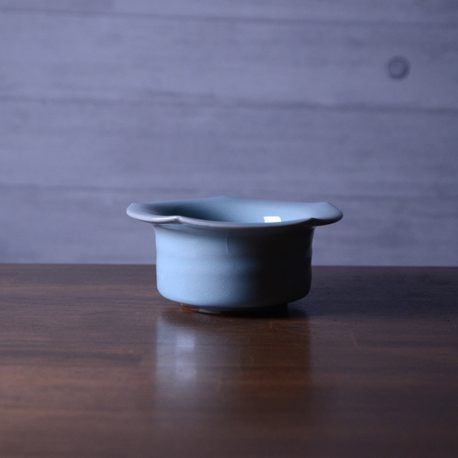 美濃青磁輪花向付　作家「林隆一郎」