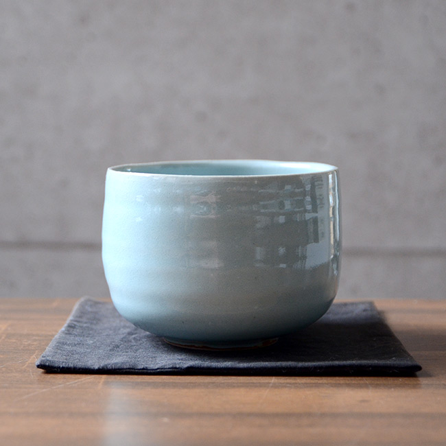 青磁茶碗（共箱付C） 作家「林隆一郎」