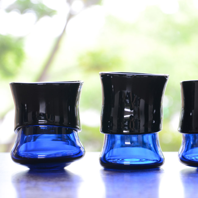 ガラス　DOMAKI ブルーカップ’　作家「飯田将平」 
