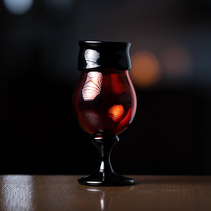 赤　ワイングラス