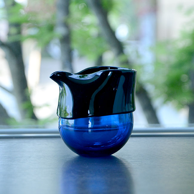 ガラス　DOMAKI “Blue” 注器（SI-051）　作家「飯田将平」