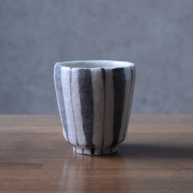 長石釉十草湯呑　作家「佐々木好正」