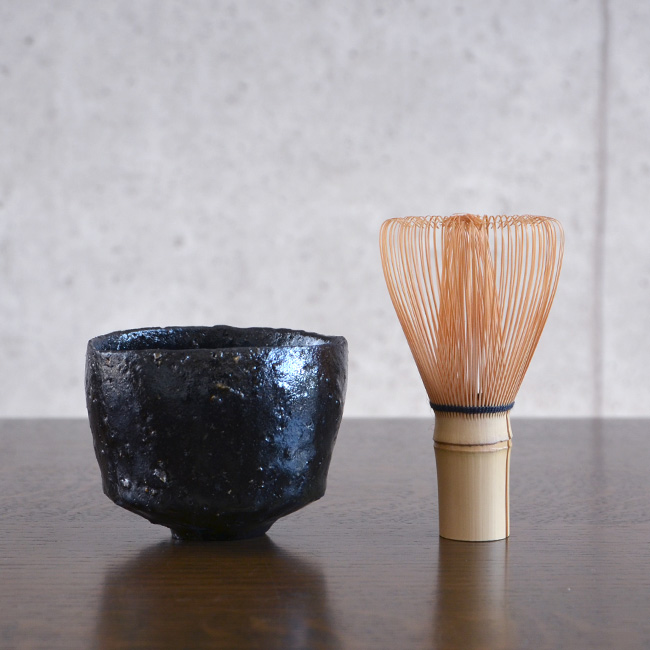 黒碗(S)　　作家「横山拓也」