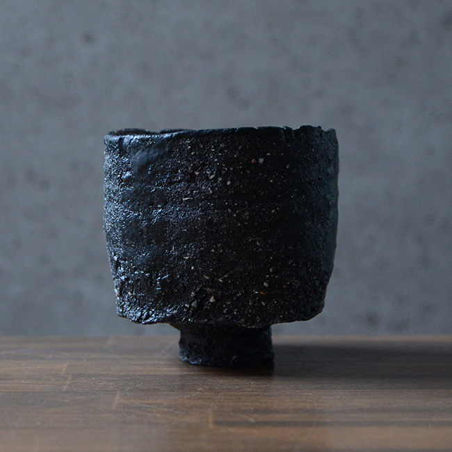 黒碗 作家「横山拓也」