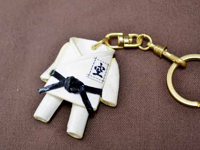 VANCA　本革レザーキーホルダー空手着