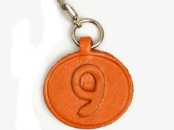 VANCA 本革レザー 誕生日プレート　９日