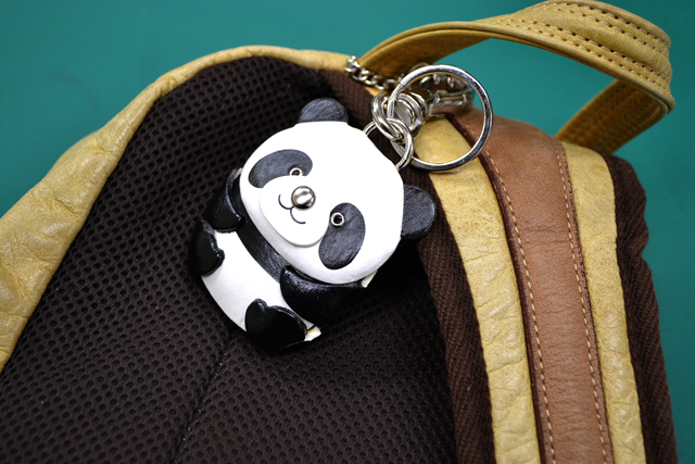 パンダ バッグチャーム アクセサリー 革 レザー メール便送料無料 日本製 Vanca バンカクラフト革物語