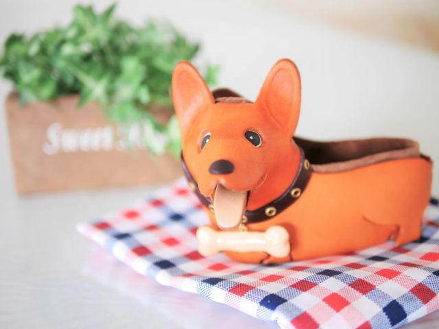コーギー 本革製メガネスタンド【送料無料】-ユニークな革製品 VANCA 