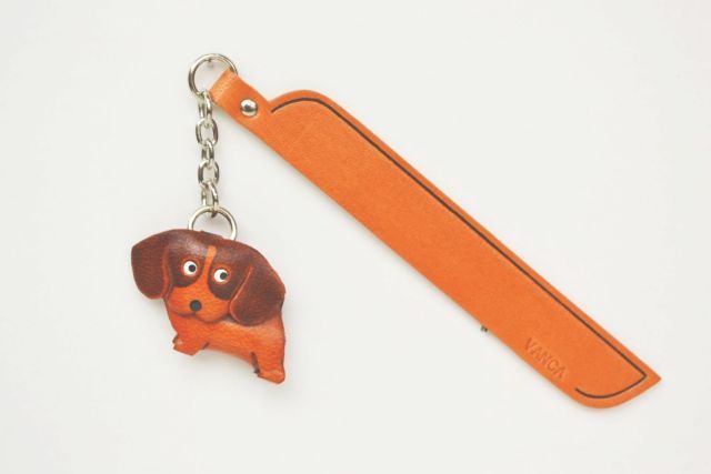 MaxMara ドッグ チャーム 本革 犬 ビーグル
