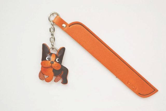 ボストンテリア本革製チャームブックマーカー