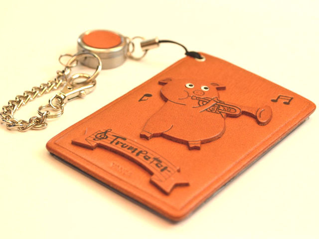 動物+楽器/トランペット ぶた 定期入れ/パスケース 革/レザー メール便