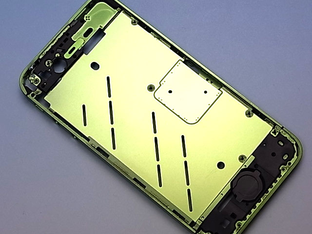 ★宅配便　送料込★　iPhone 4S 専用　サイド枠　フレーム　グリーン　メタリックフレーム！