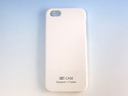 ★送料無料★　【iPhone 5 対応】　シンプル　ハードケース　iPhoneケース　ホワイト！