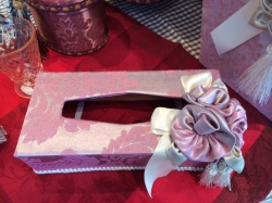 カルトナージュ　ティッシュボックス　エレガントピンク