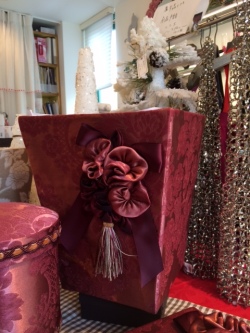 カルトナージュ　ダストボックス　エレガントレッド