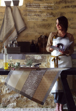 Ｌｅ Ｊａｃｑｕａｒｄ Ｆｒａｎｃａｉｓ　エプロン