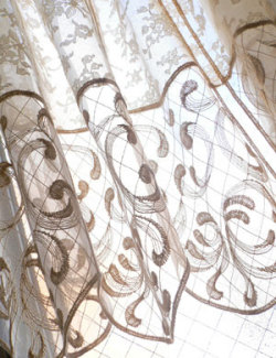 フランス老舗アルベール・ゲガン社のカフェカーテン