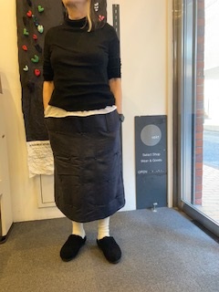 ECOLE DE CURIOSITEISナカワタスカート