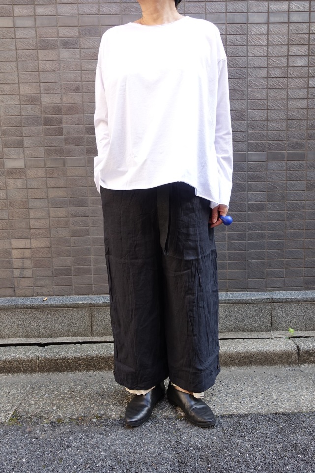 SERIENUMERICA：ボクシーロングスリーブ