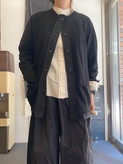 ALEKSANDRA MANAMIS：カシミヤカーデ