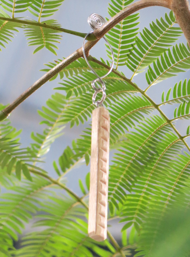 カメレオンのしっぽ特製ネームタグ 縦型ホワイトエレガンスＳビーンズ12＊Ｓフック (2個入) 各色【メール便可】