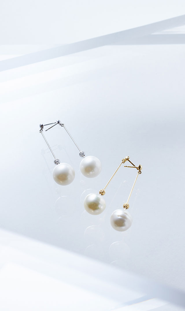 ファンエンパイヤ南洋アップライトピアス