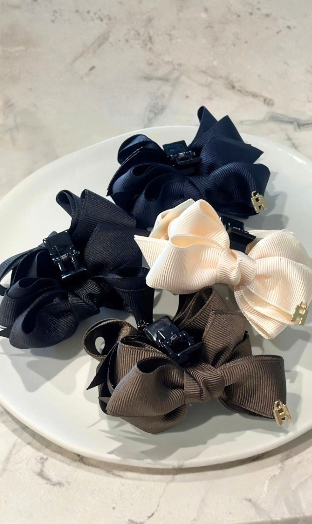 [期間限定販売]【ハニービジュー(THE HANY Bijoux)】グログランサテンワニクリップ ミニ