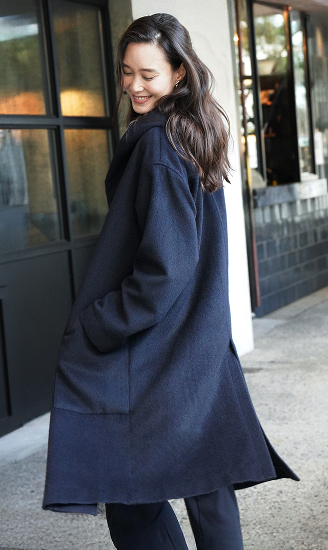 【アーキ】アンゴラ シャギーコート(ネイビー）