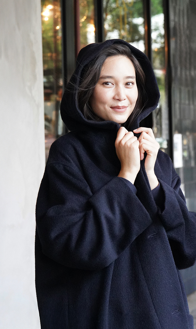 【アーキ】アンゴラ シャギーコート(ネイビー）