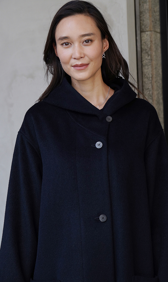 【アーキ】アンゴラ シャギーコート(ネイビー）