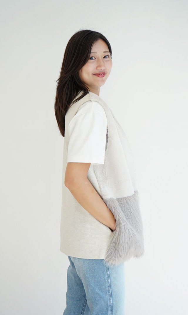 早い者勝ち　完売　イエナ　ADWAS アダワスファーベスト　パネル　大人気 ADAWAS（アダワス）FUR VEST フェイクファーベスト【ADWS-601-10