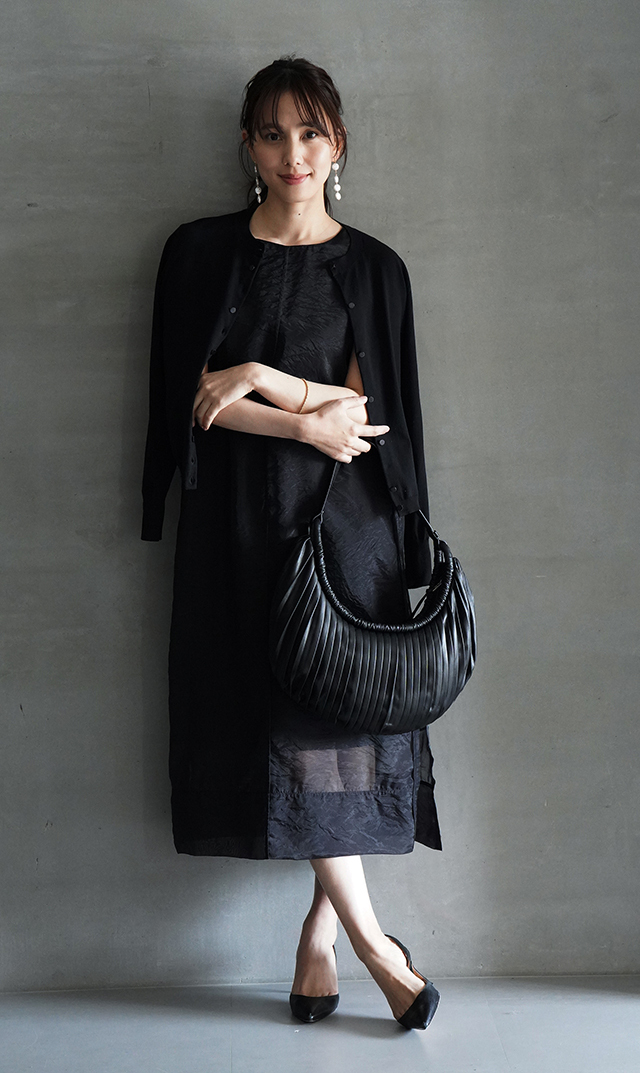 インポートプリーツディテールショルダーバッグ黒