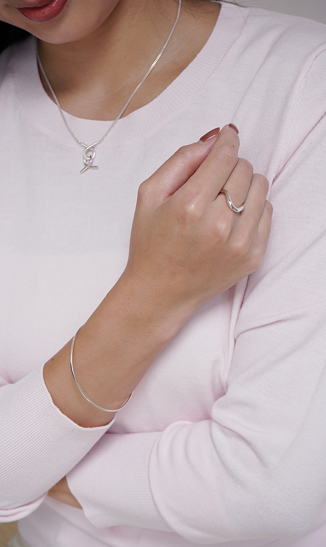 ネックレス銀金