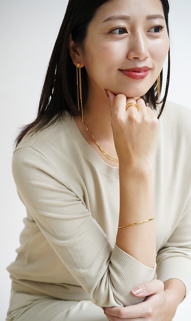 2本のチェーンでデザインされた、美しくエレガントな“MULTIPLE