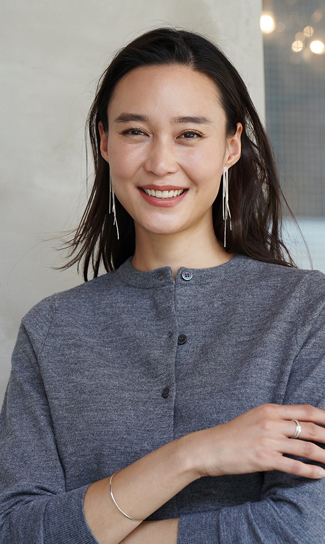 チェーンピアス銀金